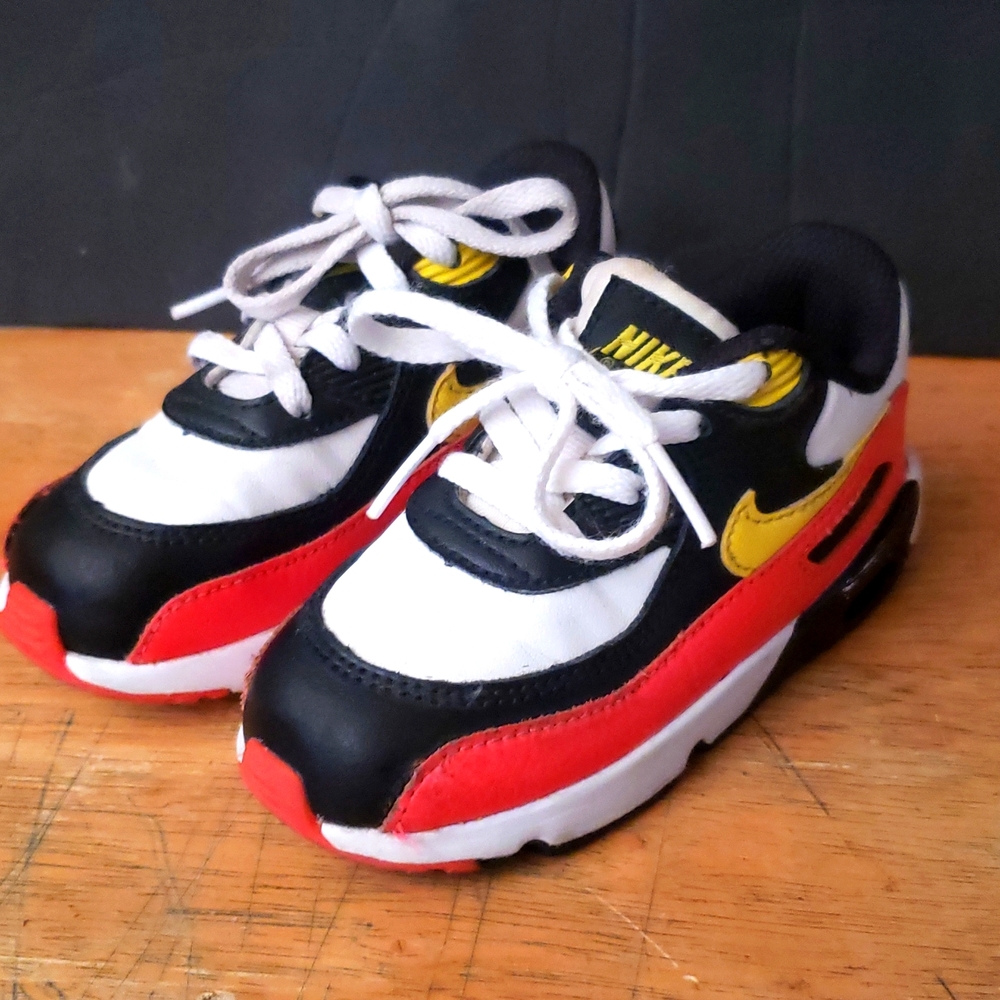 Nike Air Max 90 LTR (td) Toddler Casual Fashion Sneaker833416-120